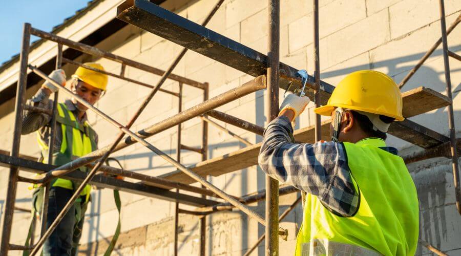 Expert top industrial roofings services in Roberts, IL